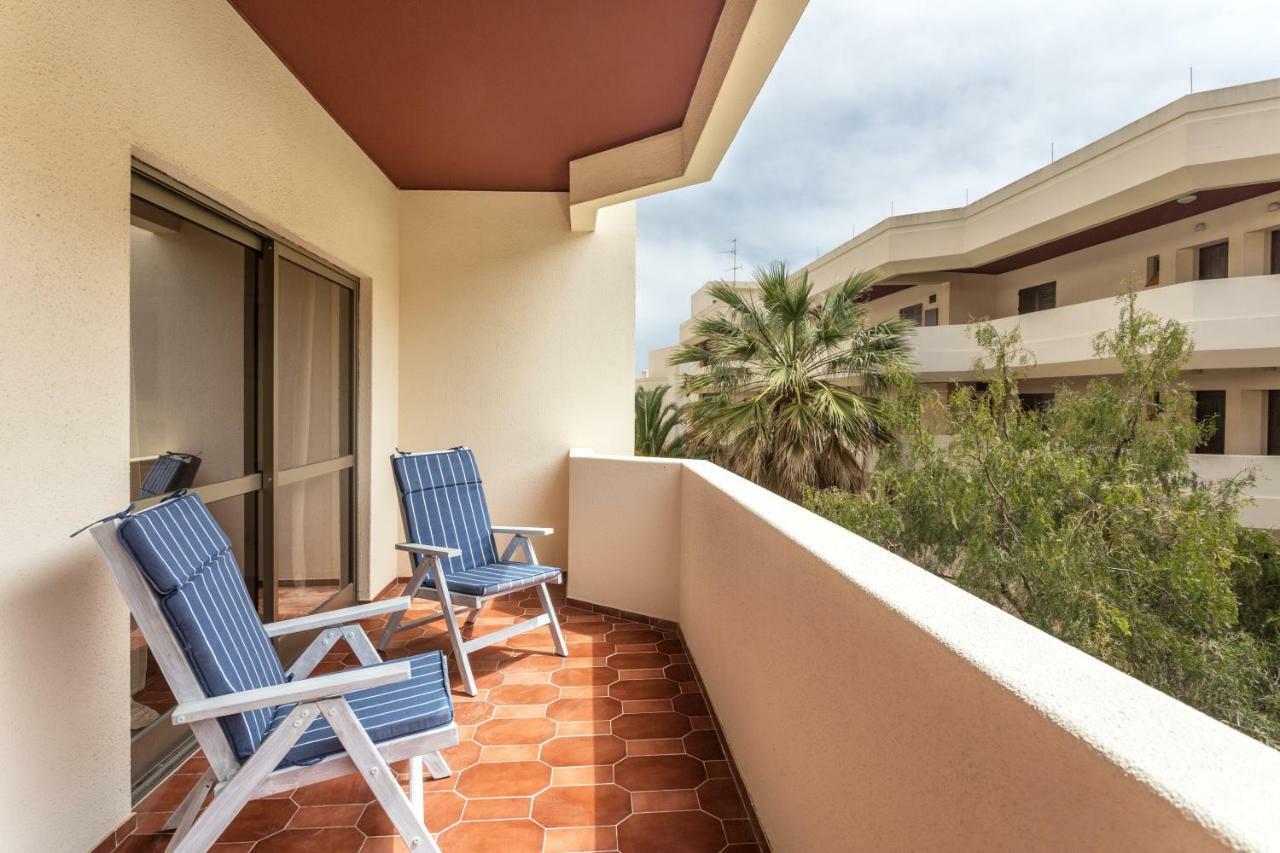Lagos Apartment Ap Praia Dona Ana Экстерьер фото